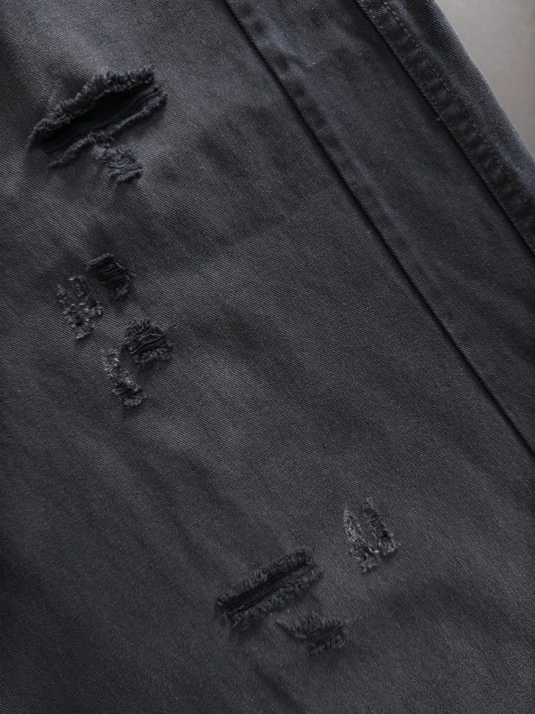The next day shipped P195 Balenciaga 2026 summer New Arrival elastic casual pants, counter custom fabric Breathable high comfort, impeccable details, brand elements design concept, reflecting high quality. The hand feels delicate and soft! Casual cuts and awesome upper body! Sizes: S-3XL
